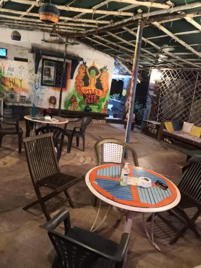 Hippie Hostel Andžuna Exteriér fotografie