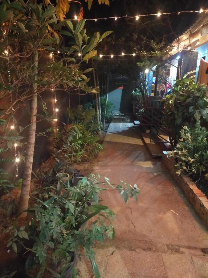 Hippie Hostel Andžuna Exteriér fotografie